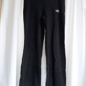 Northface Women's joggers.  Size M.